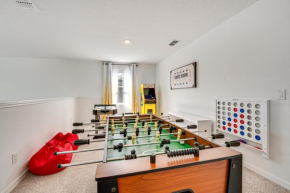 Game Room and Community Perks Davenport Home!
